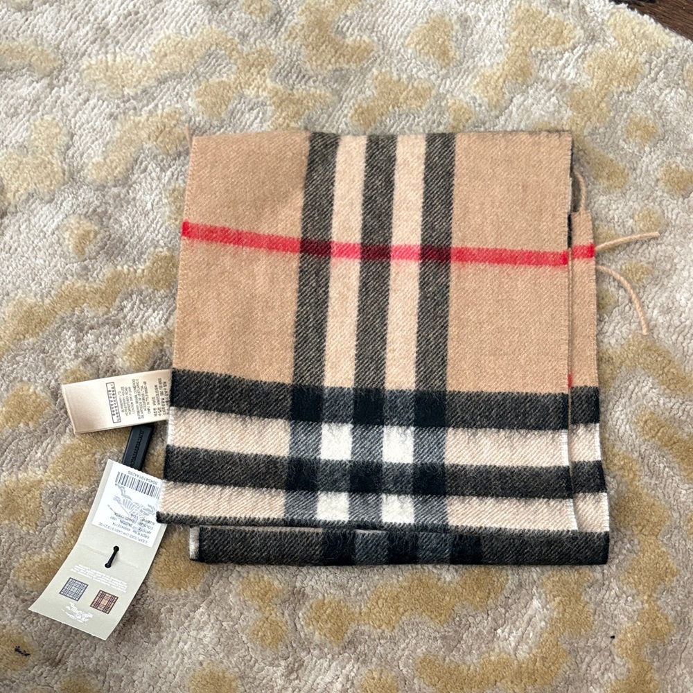 Burberry 127x20cm